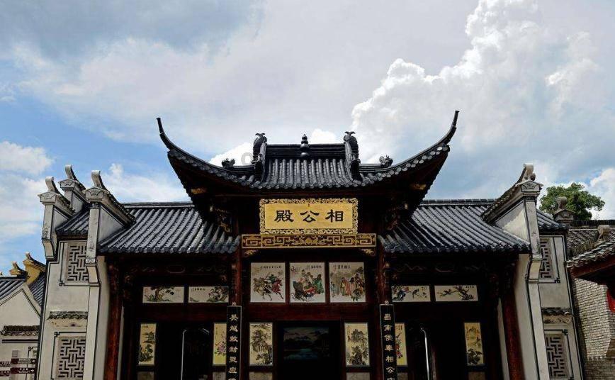 2023年中国电视市场出货量创十年来新低